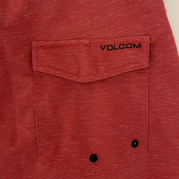Volcom Board Shorts Unlined, Salmon Pink Marbled with White, Size 34, 9" Inseam - Picture 6 of 7